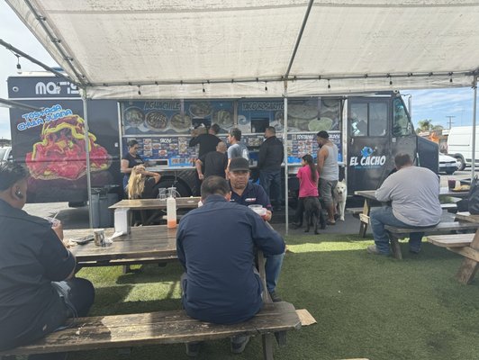 El Cacho Fish Taco Stand by null