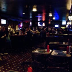 Sutter's Mill - Bar and front dinning area