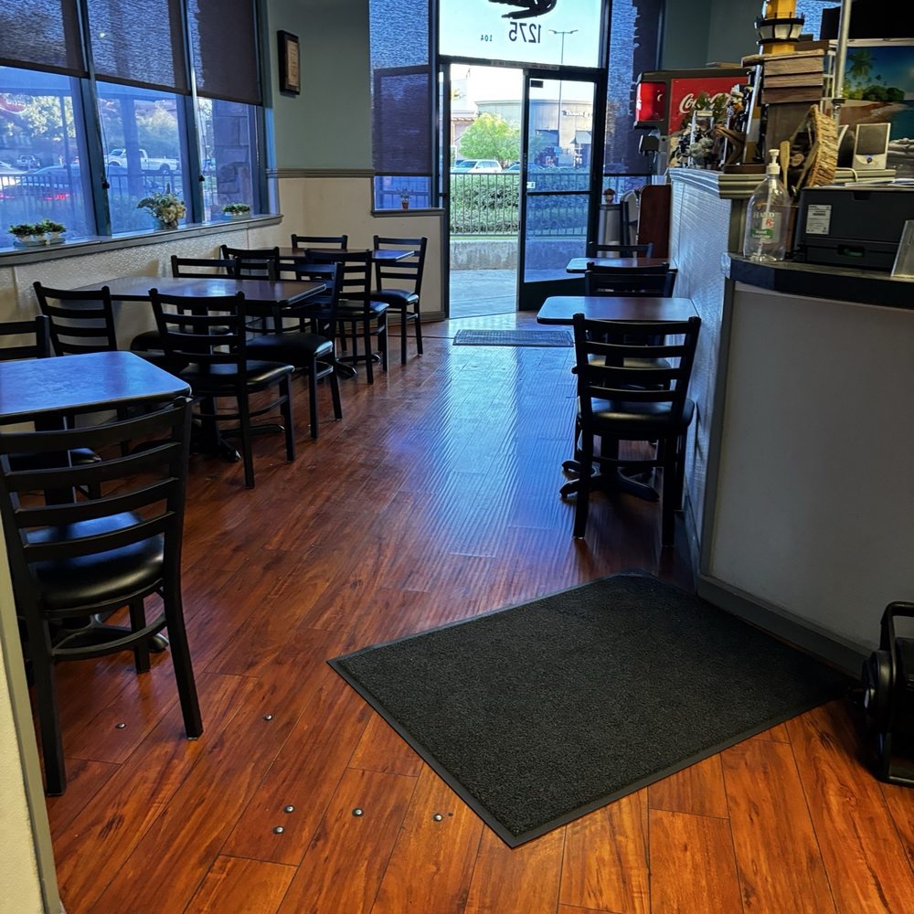 West Coast Fish N' Chips - Inside - Seafood Near Me - Clovis, California