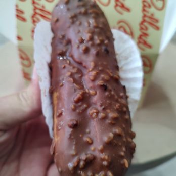 Paillard - Nutella eclair - Bakeries Near Me - Quebec City, Quebec Paillard - Nutella eclair - Bakeries Near Me - Quebec City, Quebec