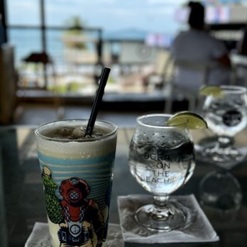 Ocean Lab Taproom - Piña colada - Breweries Near Me - Carolina, Puerto Rico Ocean Lab Taproom - Piña colada - Breweries Near Me - Carolina, Puerto Rico