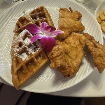 XOXO Dining Room - New American Near Me - Dallas, Texas XOXO Dining Room - New American Near Me - Dallas, Texas