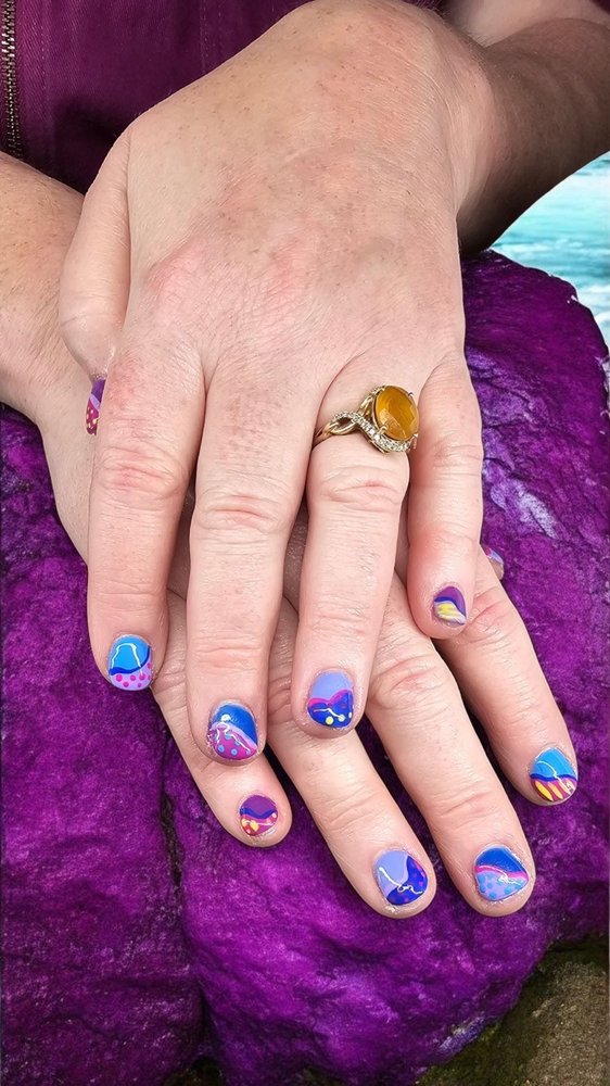 Let Me Nail You Logo
