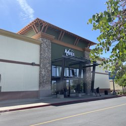REI - Store front