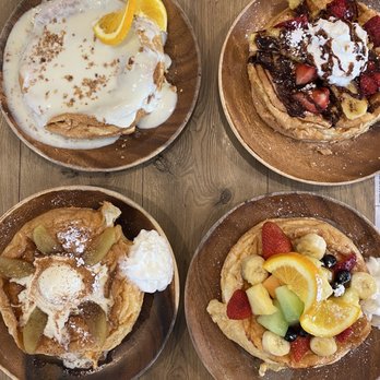Aloha Kitchen - Coconut soufflé pancake, banana soufflé pancake, apple soufflé pancake & fruit soufflé pancake - Breakfast & Brunch Near Me - Honolulu, Hawaii Aloha Kitchen - Coconut soufflé pancake, banana soufflé pancake, apple soufflé pancake & fruit soufflé pancake - Breakfast & Brunch Near Me - Honolulu, Hawaii