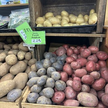 Capella Market - Grocery Near Me - Eugene, Oregon Capella Market - Grocery Near Me - Eugene, Oregon