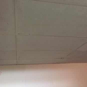 Cardinal Inn - Ceiling are gross - Guest Houses Near Me - Luray, Virginia Cardinal Inn - Ceiling are gross - Guest Houses Near Me - Luray, Virginia