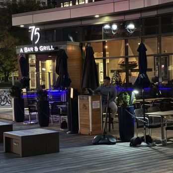 75 on Liberty Wharf - Another view of the exterior - New American Near Me - Boston, Massachusetts