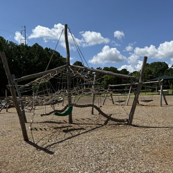 Blackburn Park - Parks Near Me - Atlanta, Georgia Blackburn Park - Parks Near Me - Atlanta, Georgia
