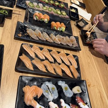 Eat's Ayce Sushi - Japanese Near Me - Alhambra, California