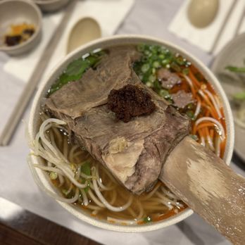 Pho Ha Noi - S13. Spicy Hue Noodle W/ 1b Short Rib - Vietnamese Near Me - Milpitas, California