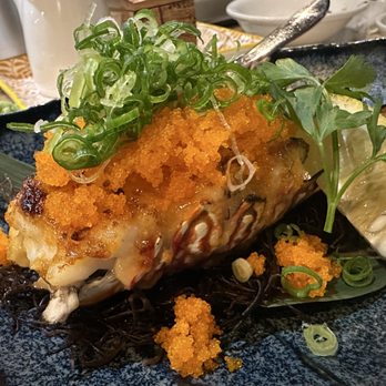 Bozu Japanese Restaurant - They make some good rolls! Not stingy on the garnishes. Love it! - Sushi Bars Near Me - Honolulu, Hawaii Bozu Japanese Restaurant - They make some good rolls! Not stingy on the garnishes. Love it! - Sushi Bars Near Me - Honolulu, Hawaii