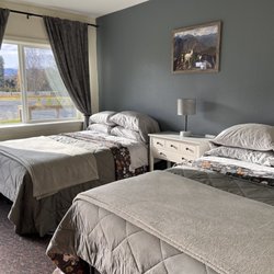 Bird Creek Motel & RV Park