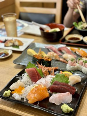 Katsumidori Sushi Tokyo by null
