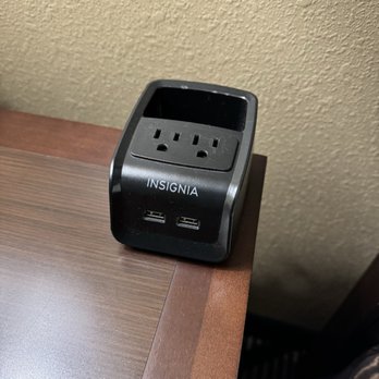 Comfort Suites Beaumont I-10 - Hotels Near Me - Beaumont, Texas