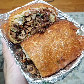 Flaccos Tacos - Loaded burrito - Tacos Near Me - Long Beach, California