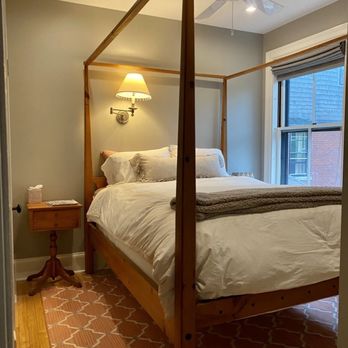 Papi & Romano Builders - a four poster bed - General Contractors Near Me - portland, Maine Papi & Romano Builders - a four poster bed - General Contractors Near Me - portland, Maine