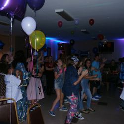 2Wolves DJ Service - Teen Parties Welcomed