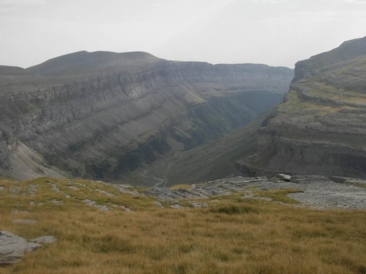 Refugio de Góriz - Ordesa (2200 m) by null