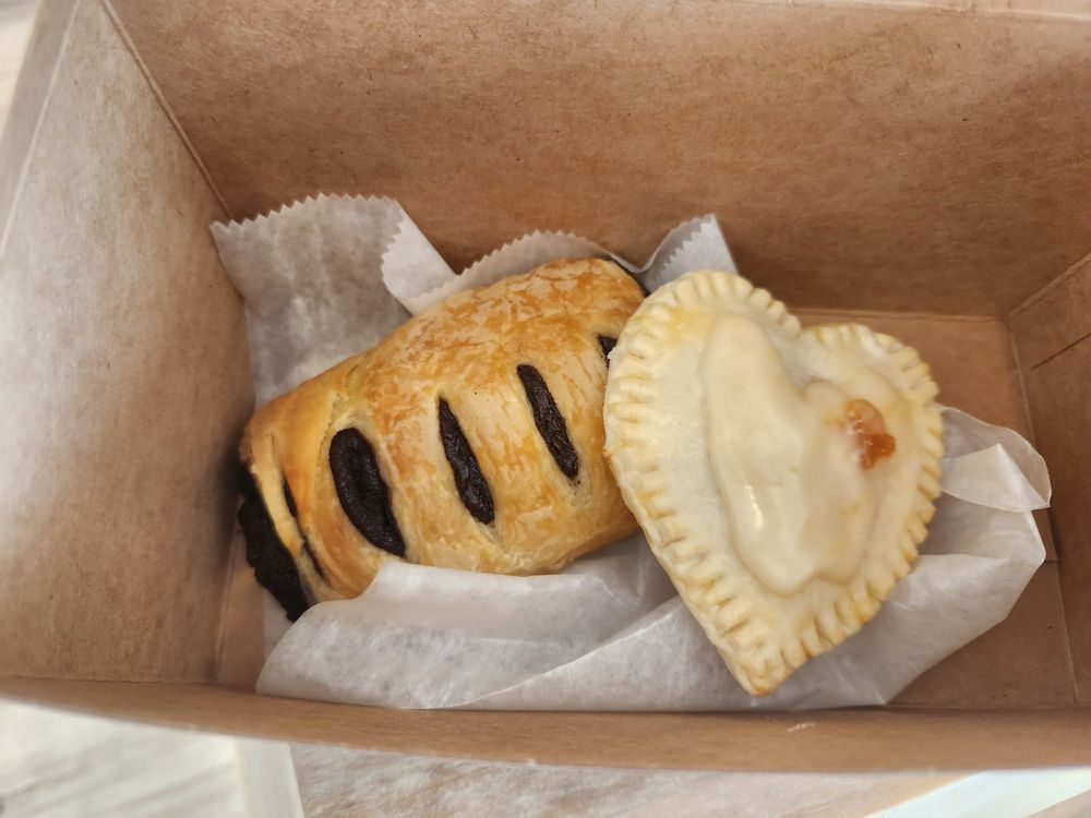 WRENHOUSE BAKERY Updated May 2024 3023 Tazewell Pike, Knoxville, Tennessee Bakeries