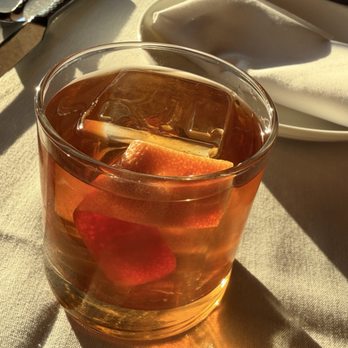 Rainbow Lodge - Maple old fashioned - New American Near Me - Houston, Texas