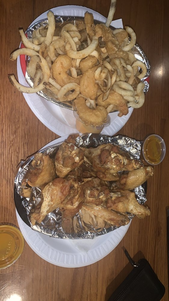 THE END ZONE BAR & GRILL 14 Reviews 110 Old Liverpool Rd, Liverpool