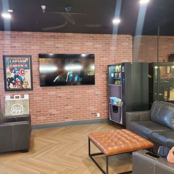 Jozays Barbershop - Barbers Near Me - Bakersfield, California Jozays Barbershop - Barbers Near Me - Bakersfield, California