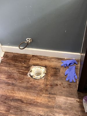 Wax ring replacement - This quick service job was for a leaking toilet. We got on site and noticed at the wax ring was our issue. After pulling the toilet, changing the wax ring, and resetting the toilet this bathroom looked good as new. Wax ring replacement - This quick service job was for a leaking toilet. We got on site and noticed at the wax ring was our issue. After pulling the toilet, changing the wax ring, and resetting the toilet this bathroom looked good as new.