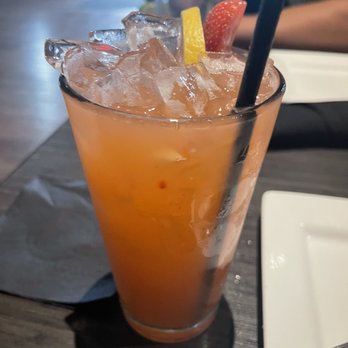 Bar Bistro - Strawberry lemonade (home made) - Cocktail Bars Near Me - Tacoma, Washington
