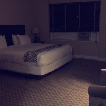 Colts Neck Inn Hotel - My room - Hotels Near Me - Colts Neck, New Jersey Colts Neck Inn Hotel - My room - Hotels Near Me - Colts Neck, New Jersey