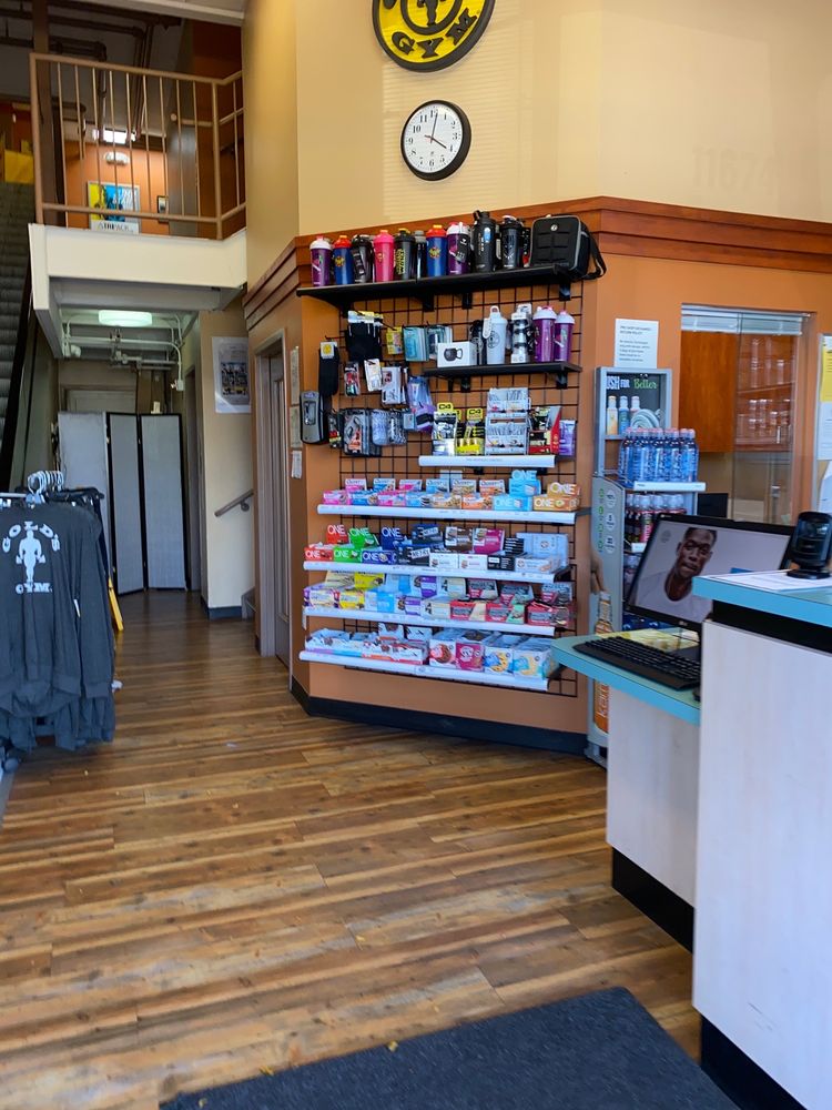 gold's home gym equipment