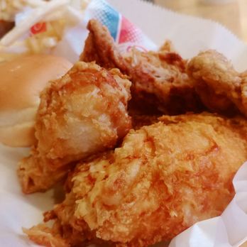 Chick-N-Dip - 4 pc dinner. Their pieces are larger than average. - American Near Me - Hampshire, Illinois