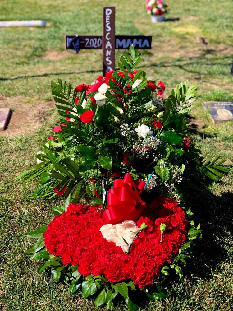 PERRIS VALLEY CEMETERY Updated November 2024 23 Photos & 10 Reviews