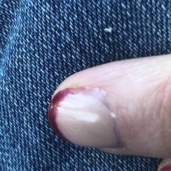 Noire Nail Bar ATL - Sides not done, Feathered line - Nail Salons Near Me - Chamblee, Georgia