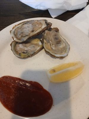 Seaport Buffet by null
