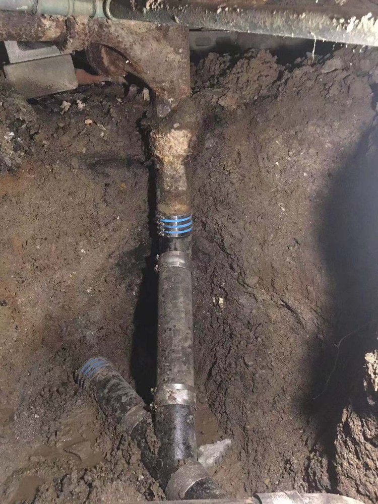 Slide of Broad Sewer And Numerous Service