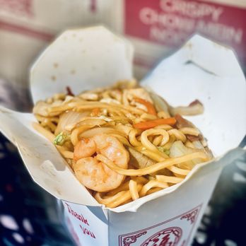 China Town Restaurant - House Special Lo Mein. Moi fave. Amazeballs. So fabulous it's even good cold. Superb OuiOui :)... - Chinese Near Me - Spring Hill, Florida