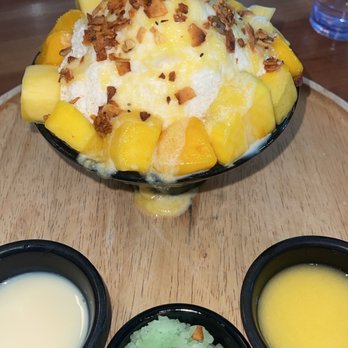 U :Dessert Story - Mango Sticky Rice Bingsoo - Desserts Near Me - Berkeley, California U :Dessert Story - Mango Sticky Rice Bingsoo - Desserts Near Me - Berkeley, California