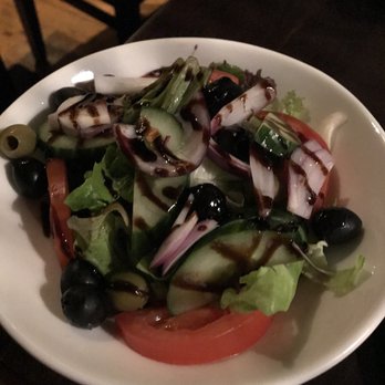 Lulivo - House salad with balsamic dressing- not enough dressing - Italian Near Me - London, XGL Lulivo - House salad with balsamic dressing- not enough dressing - Italian Near Me - London, XGL