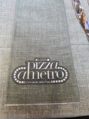L'Università della Pizza | Pizza a metro da Gigino by null