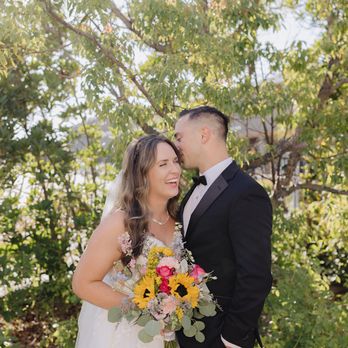 Margos Flowers - My bridal bouquet - Florists Near Me - Placentia, California