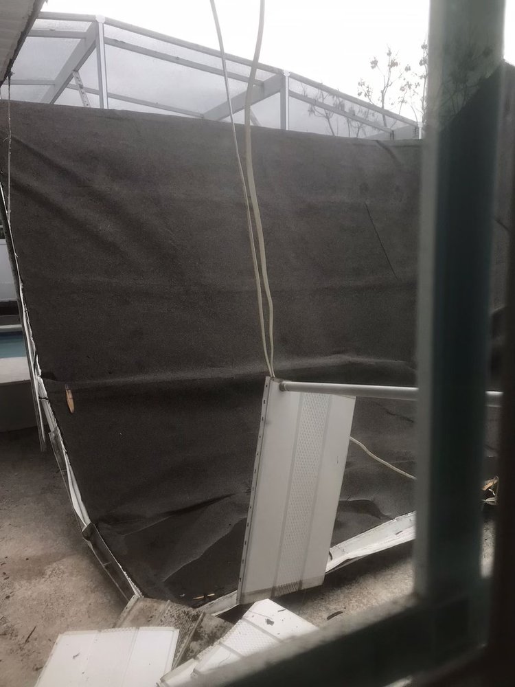 Slide of C & R Roofing Enterprises