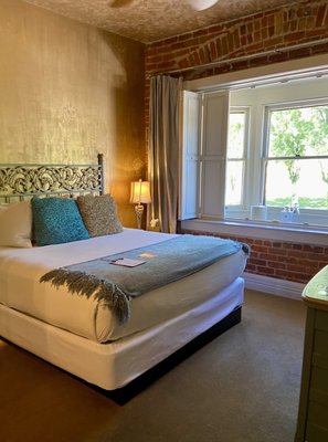 The Grand Highland Hotel by null