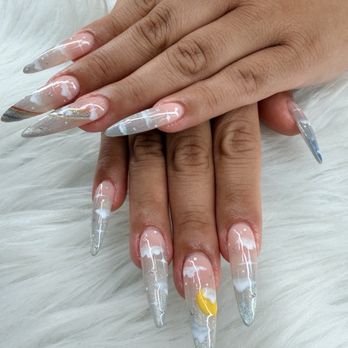 OMG Nails & Spa - Nail Salons Near Me - Cupertino, California