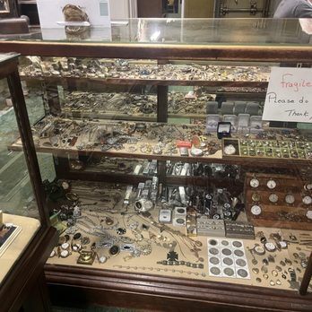 Salewsky's Jewelry - Jewelry Near Me - Centralia, Washington Salewsky's Jewelry - Jewelry Near Me - Centralia, Washington