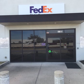 FedEx Ship Center - Shipping Centers Near Me - Houston, Texas FedEx Ship Center - Shipping Centers Near Me - Houston, Texas