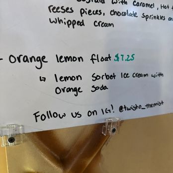 Twist O' The Mist - Ice Cream & Frozen Yogurt Near Me - Niagara Falls, New York Twist O' The Mist - Ice Cream & Frozen Yogurt Near Me - Niagara Falls, New York