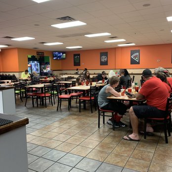 Cicis Pizza - Pretty clean - Pizza Near Me - Temple, Texas