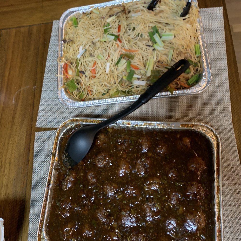 Veg Hakka Noodle Veg Manchurian (Gravy) Veg Hakka Noodle Veg Manchurian (Gravy)