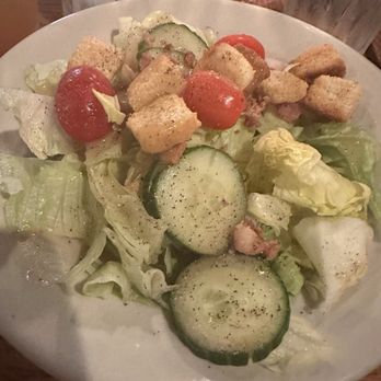 Cracker Barrel Old Country Store - Signature House Salad w/no cheese - American Near Me - Clemmons, North Carolina